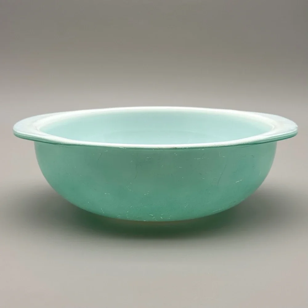 Vintage Pyrex Teal 024 2 QT Round Casserole Dish Bowl Made In USA‎